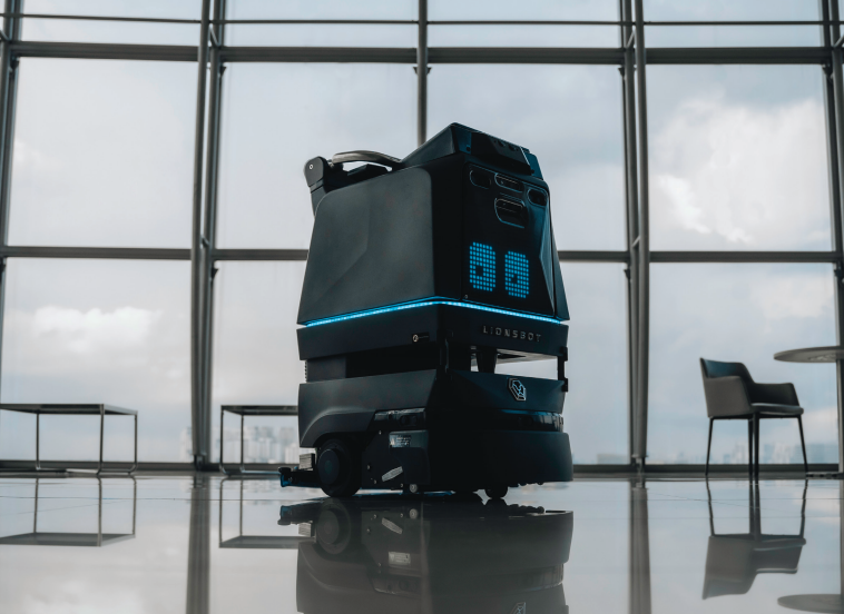 R3 SCRUB - AI-Powered Cleaning Robot